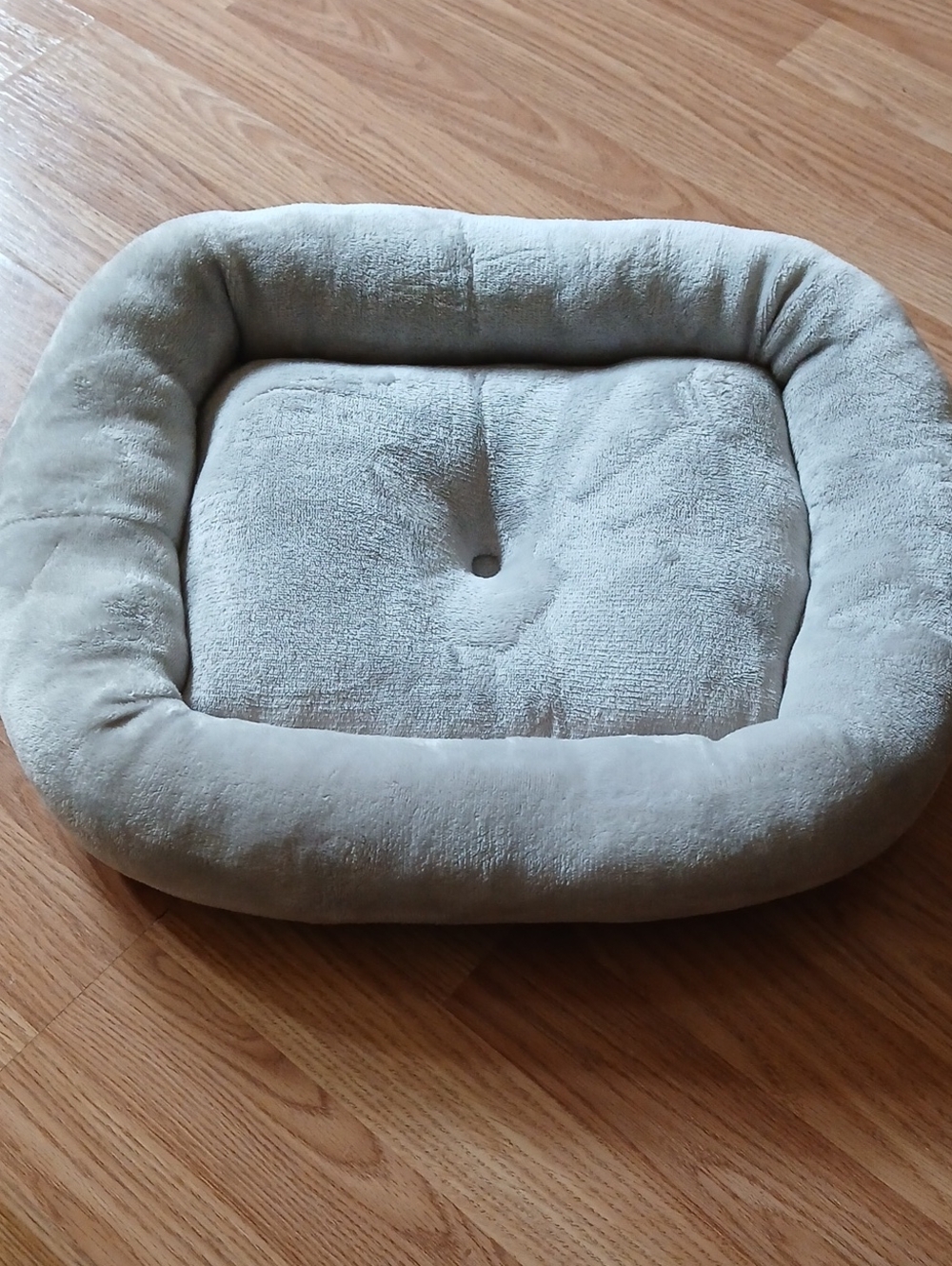 Soft Cozy Grey Cat Bed